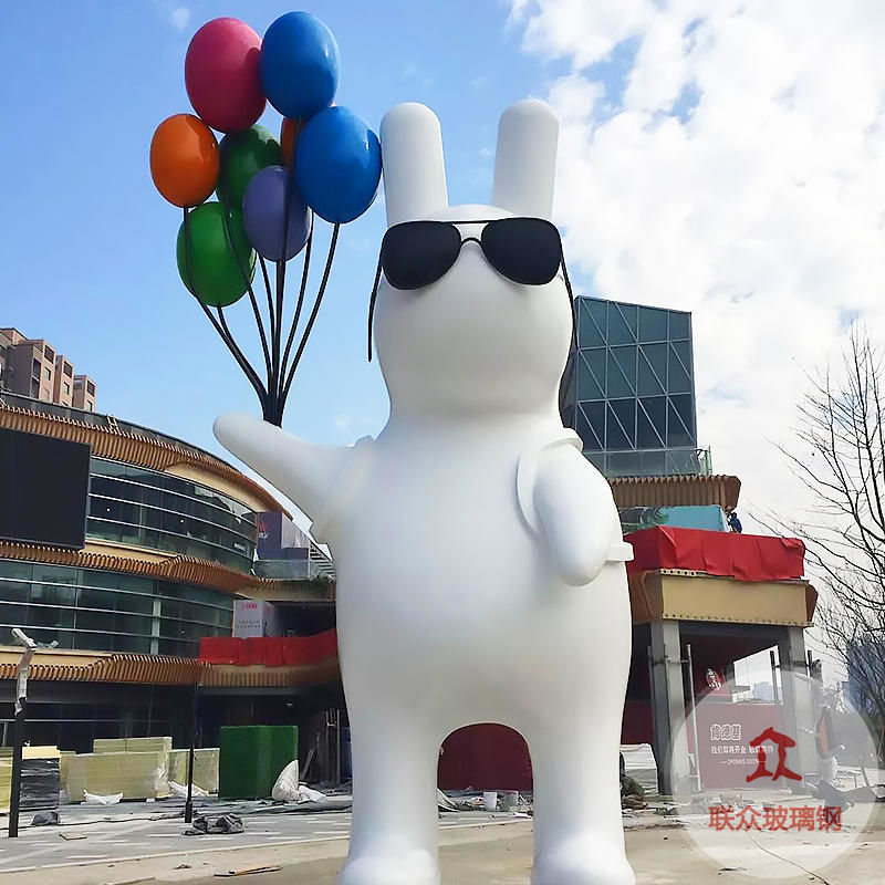 造成玻璃鋼雕塑工藝缺陷的原因是什么？