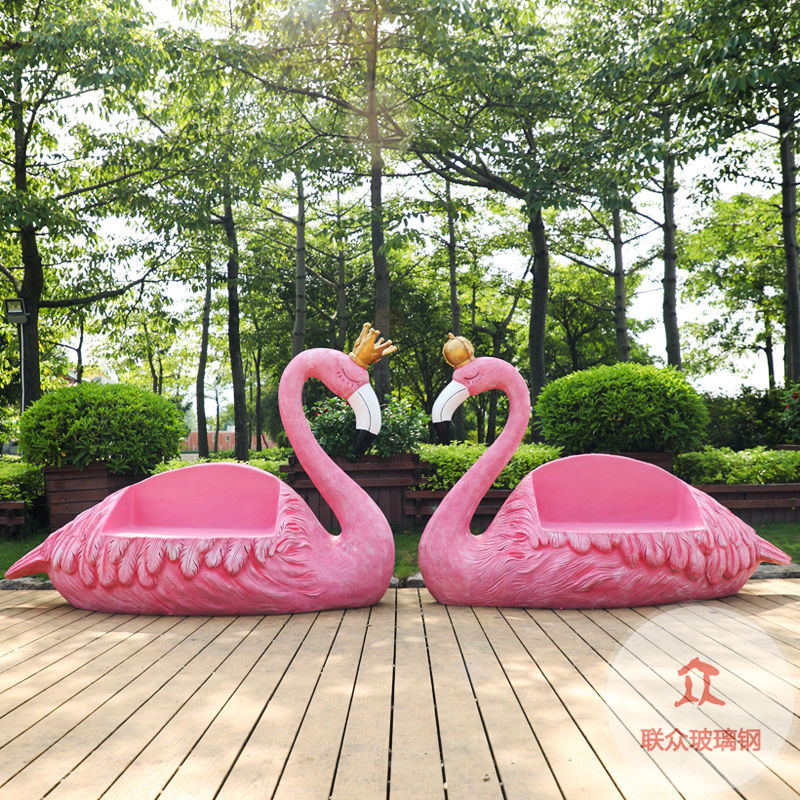 玻璃鋼雕塑在景觀設計中的應用有哪些？